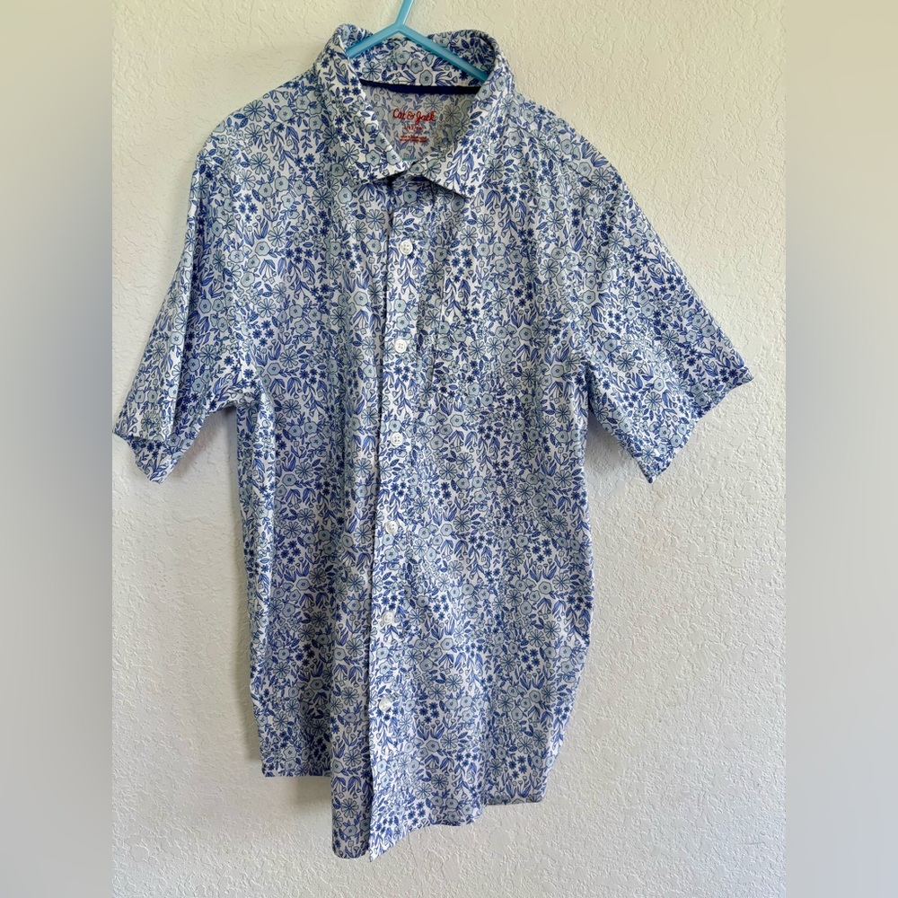 CAT & JACK BOYS FLORAL SHORT SLEEVE BUTTON UP LARGE 12/14